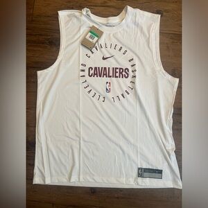 Cavs shirt